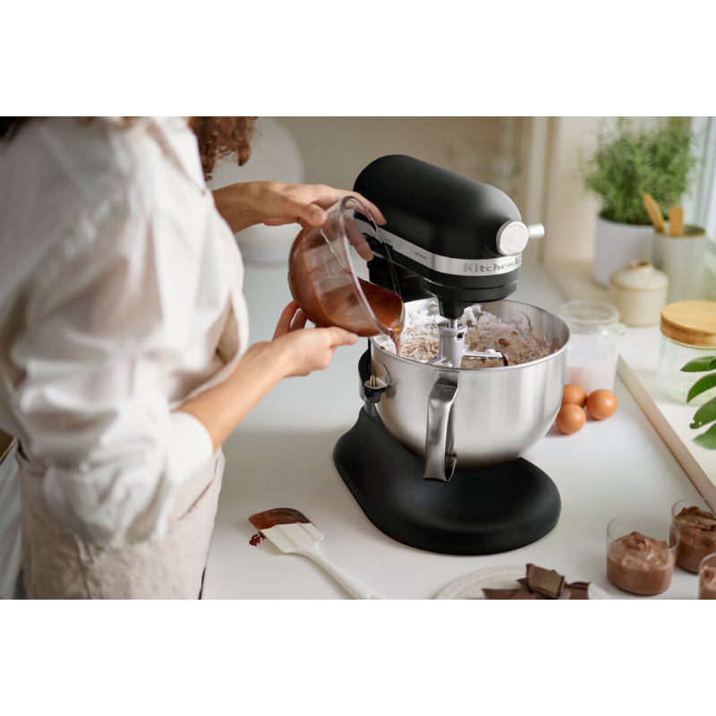 KitchenAid Настольный миксер Artisan 5,6 л с выдвижной чашей Matte black 5KSM60SPXEBM