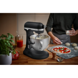 KitchenAid ARTISAN 5,6 litran yleiskone nostettavalla kulholla Matte black 5KSM60SPXEBM