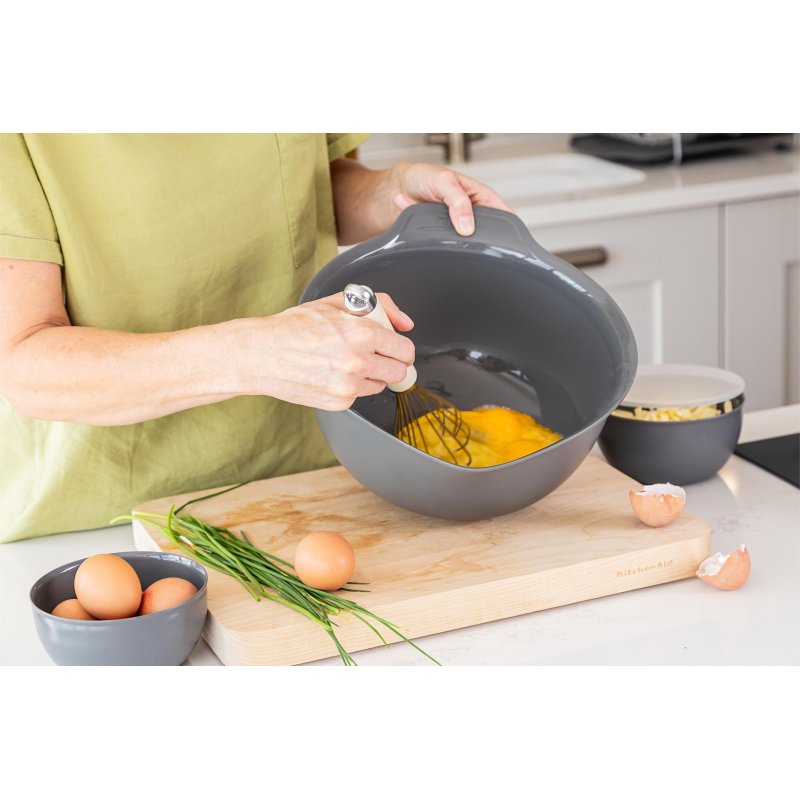 KitchenAid 4-daļīgu ēdienu sagatavošanas bļodu komplekts ar vākiem