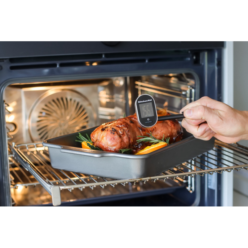 Schwenkbares Digitalthermometer von KitchenAid mit Sofortanzeige, Bereich -40 °C bis 250 °C