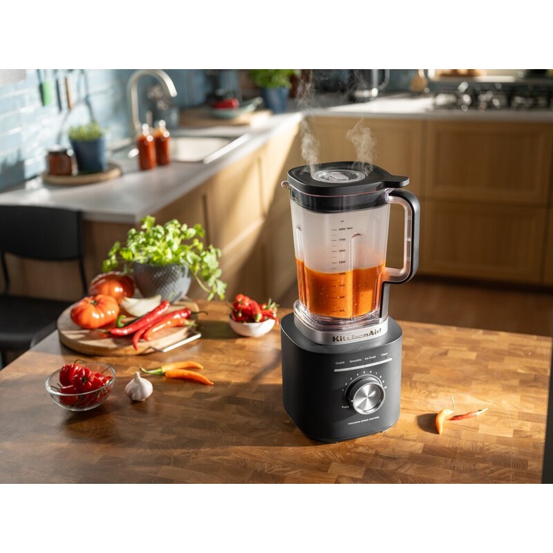 Прочный и мощный блендер KitchenAid с большим кувшином объемом 2 л