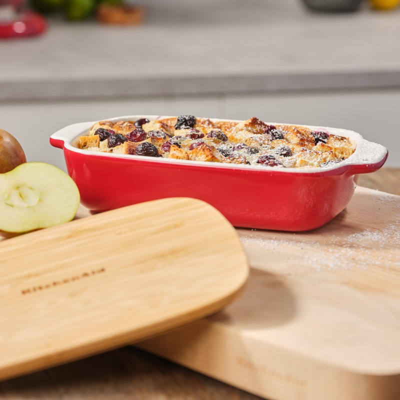 Mažas KitchenAid kepimo indas su dangčiu, 0.9L, Empire Red