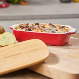 KitchenAidin pieni leivinpannu kannella, 0.9L, Empire Red