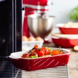 KitchenAid vidējs cepšanas trauks ar vāku, 1.9L, Empire Red