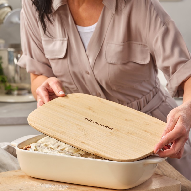 KitchenAid große Auflaufform mit Deckel, 3.8L, Almond Cream