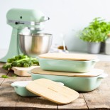 KitchenAidin pieni leivinpannu kannella, 0.9L, Pistachio