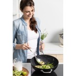 KitchenAid kaltinė grūdinto aliuminio WOK keptuvė 30 cm