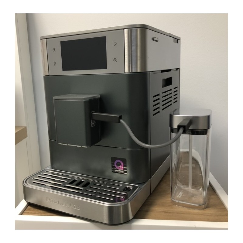 FULLY AUTOMATIC ESPRESSO MACHINE KF8