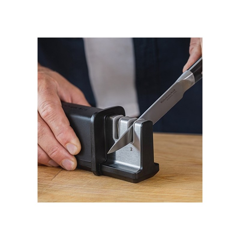 KitchenAid kaksivaiheinen veitsenteroitin