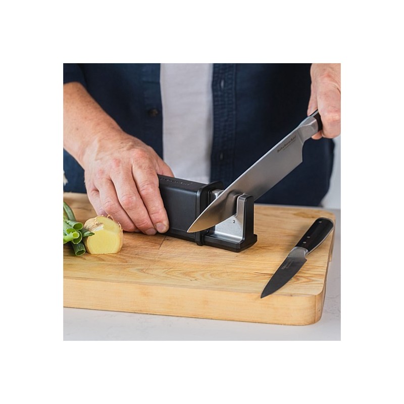 KitchenAid dviejų pakopų peilių galąstuvas