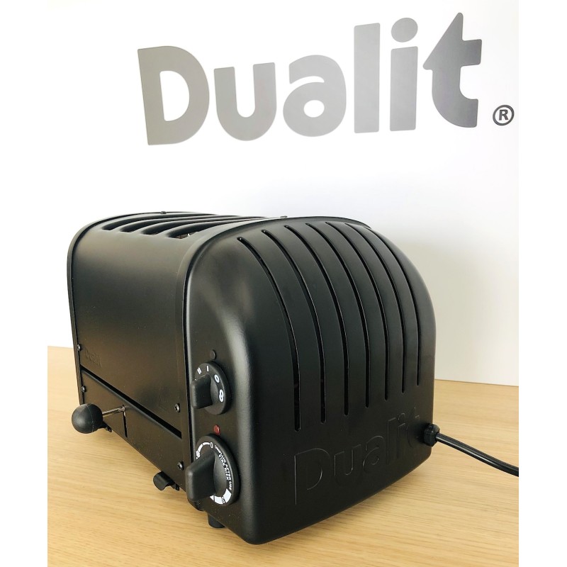 Тостер Dualit Classic на 4 ломтика – Stealth Black / Outlet