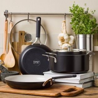 KitchenAid 4 trauku komplekts| Nepiedegoša