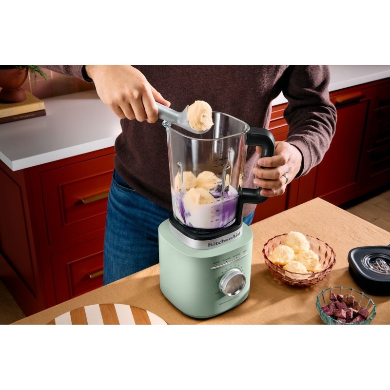 Kestävä ja tehokas KitchenAid-tehosekoitin, jossa on suuri 1,85 litran kannu