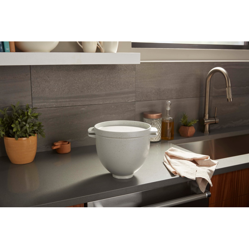 Küpsetuskaanega taignakauss